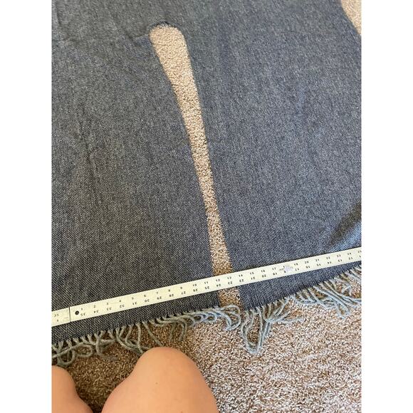 100% wool Fairbault Shawl Scarf Poncho Navy Blue and Grey - Picture 10 of 12